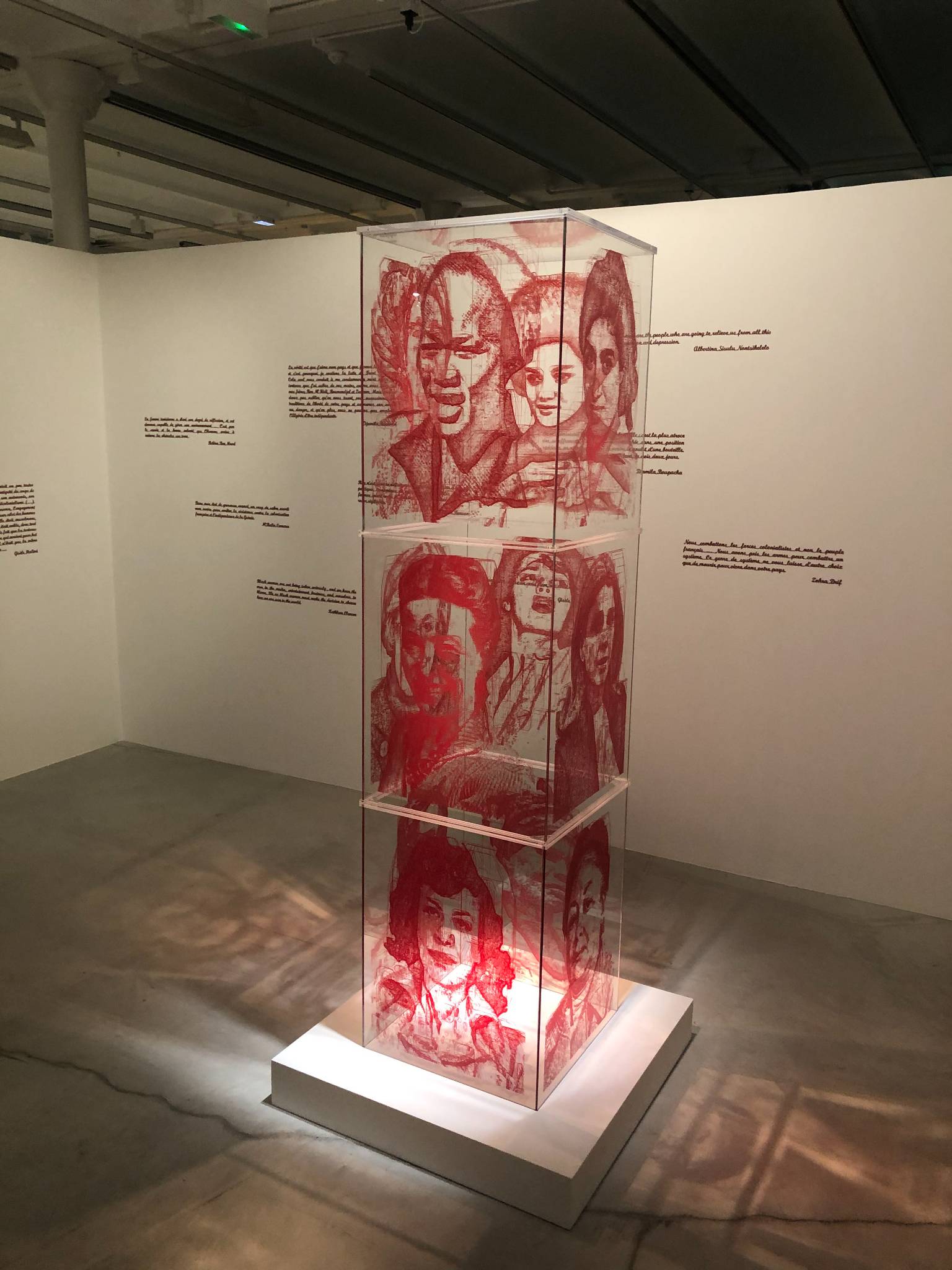 Filanthropia - Totem résistantes - Frac Orléans